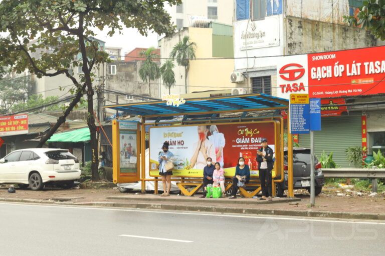 BUS STOPS – VỊ TRÍ VÀNG CỦA QUẢNG CÁO OOH