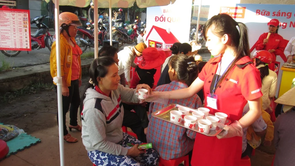 Nescafé — Brand Activation lưu động tại chợ và cộng đồng