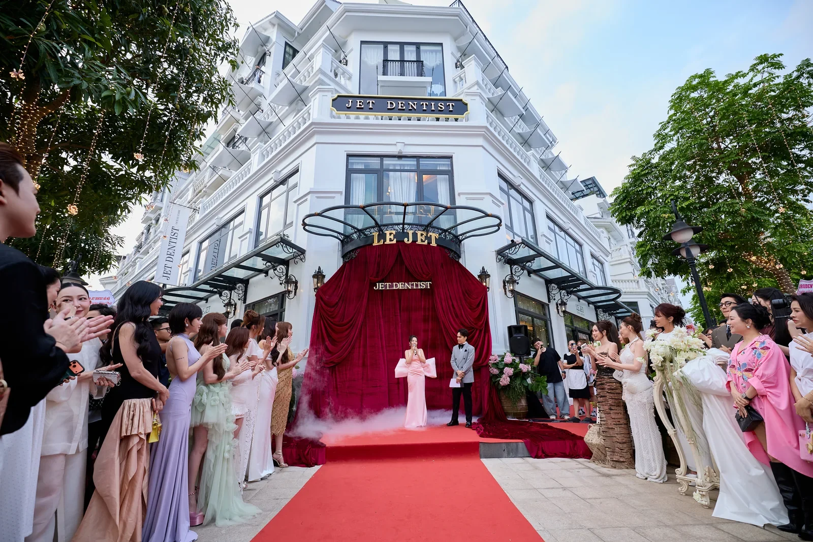 Jet Dentist — Grand opening và trải nghiệm thương hiệu