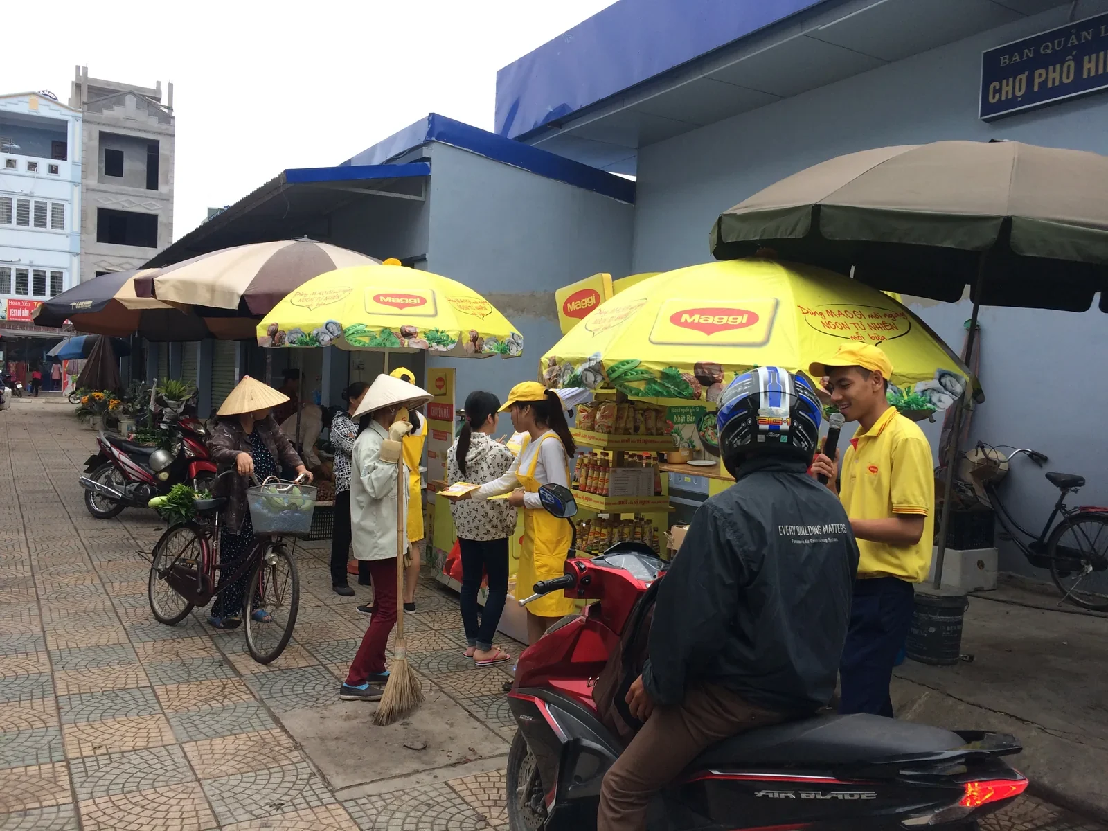 Maggi — Activation tại chợ