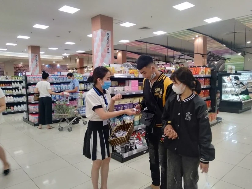 Gatsby — Brand activation và sampling tại trung tâm thương mại