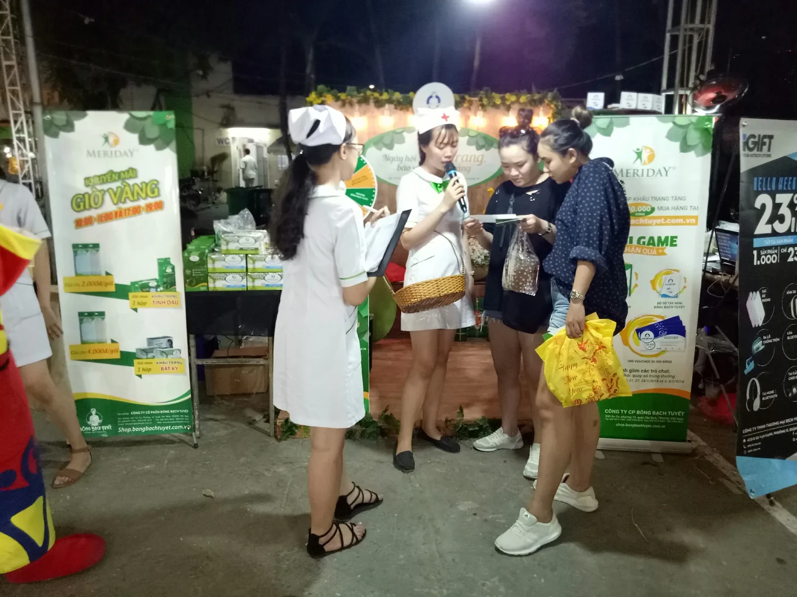 MERIDAY — Booth tương tác tại hội chợ