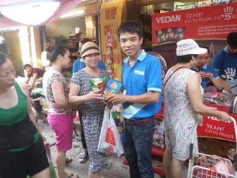 Vedan — Activation tại chợ