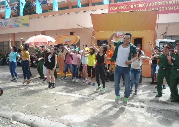 Enervon — Truckshow và activation cộng đồng