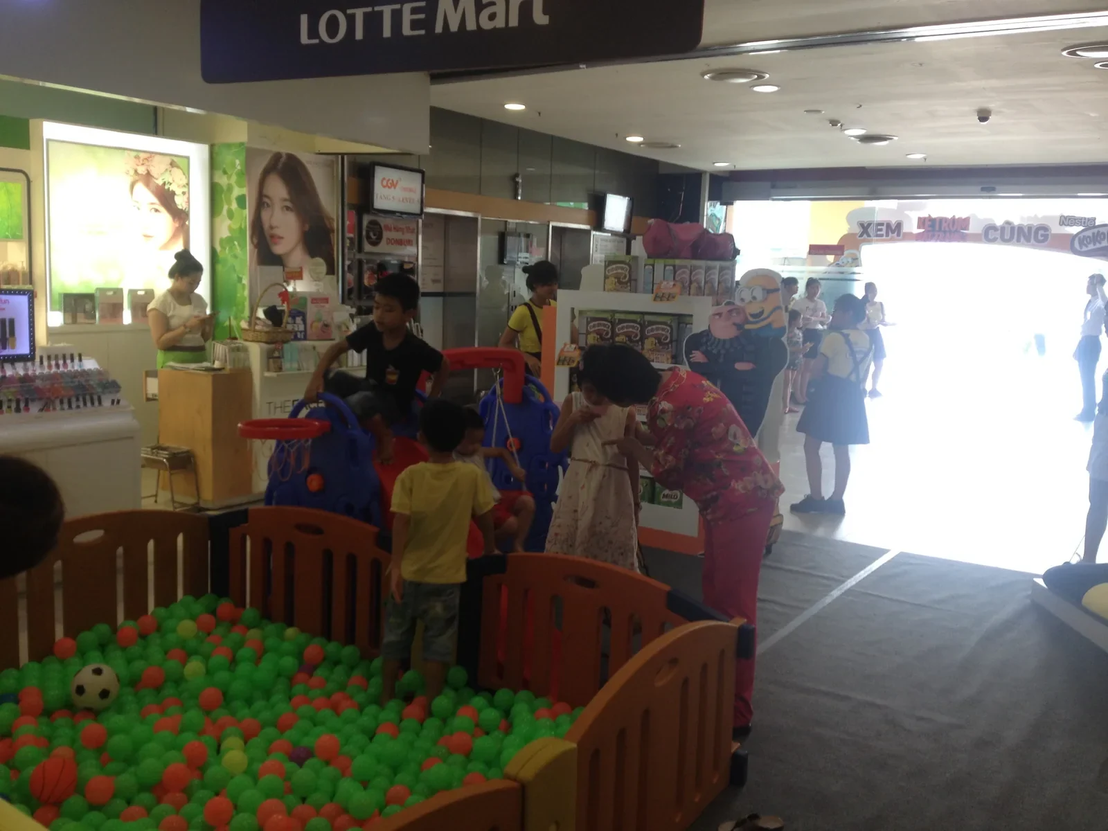Koko Krunch — Mall activation, sampling và redemption