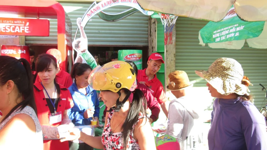 Nescafé — Brand Activation lưu động tại chợ và cộng đồng