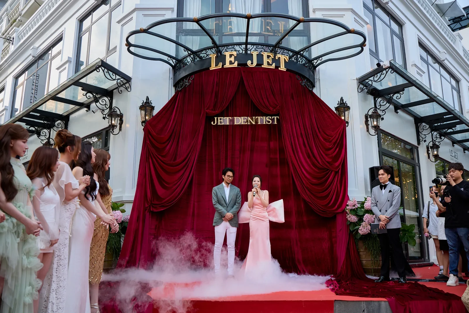 Jet Dentist — Grand opening và trải nghiệm thương hiệu