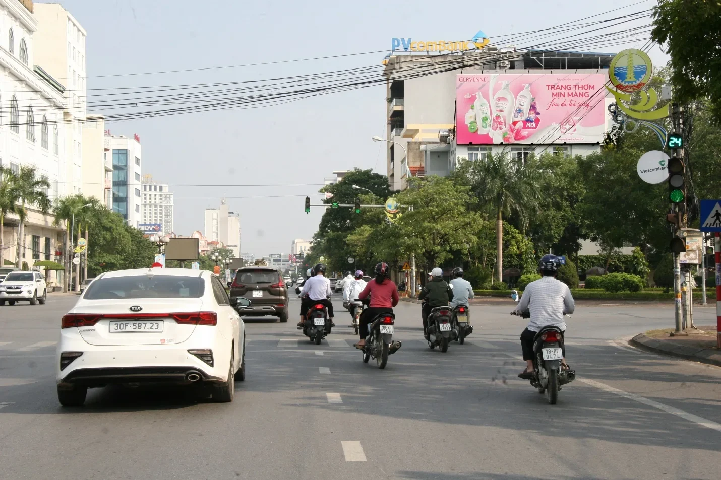 Gervenne — Billboard ốp tường
