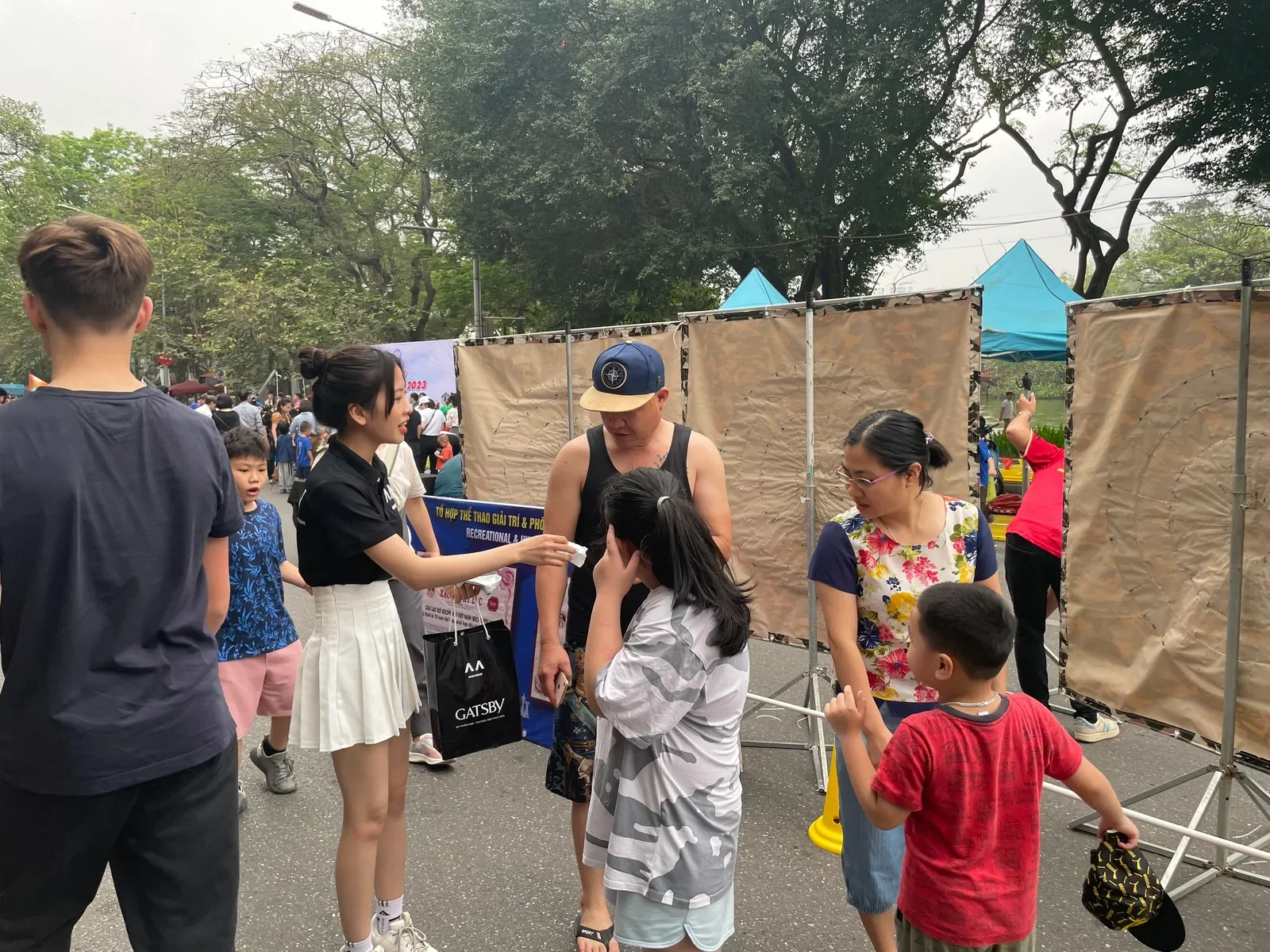Gatsby — Festival activation và hair styling