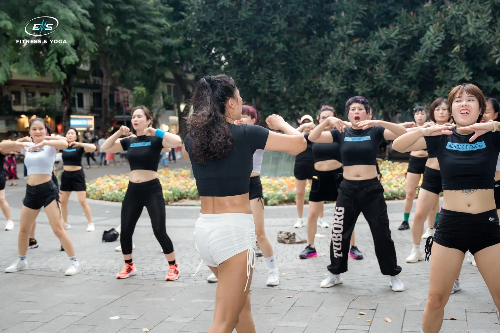 EMS Fitness & Yoga — Sự kiện fitness cộng đồng