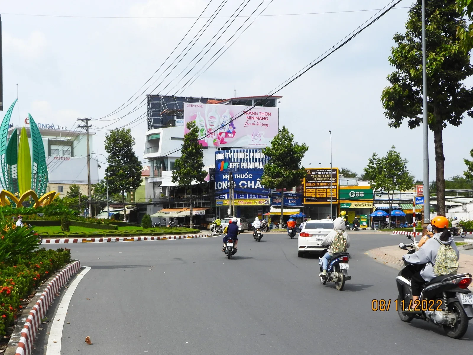 Gervenne — Billboard ốp tường