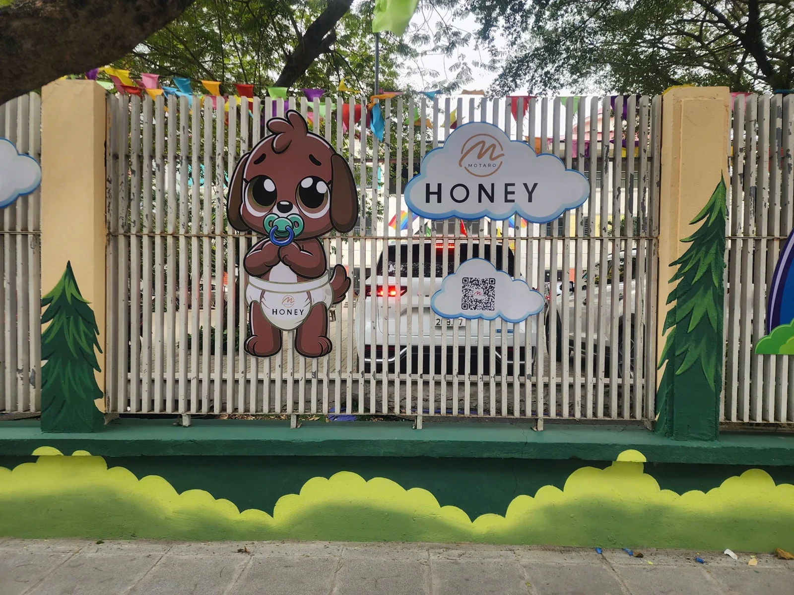 HONEY — OOH Decoration tại trường mầm non