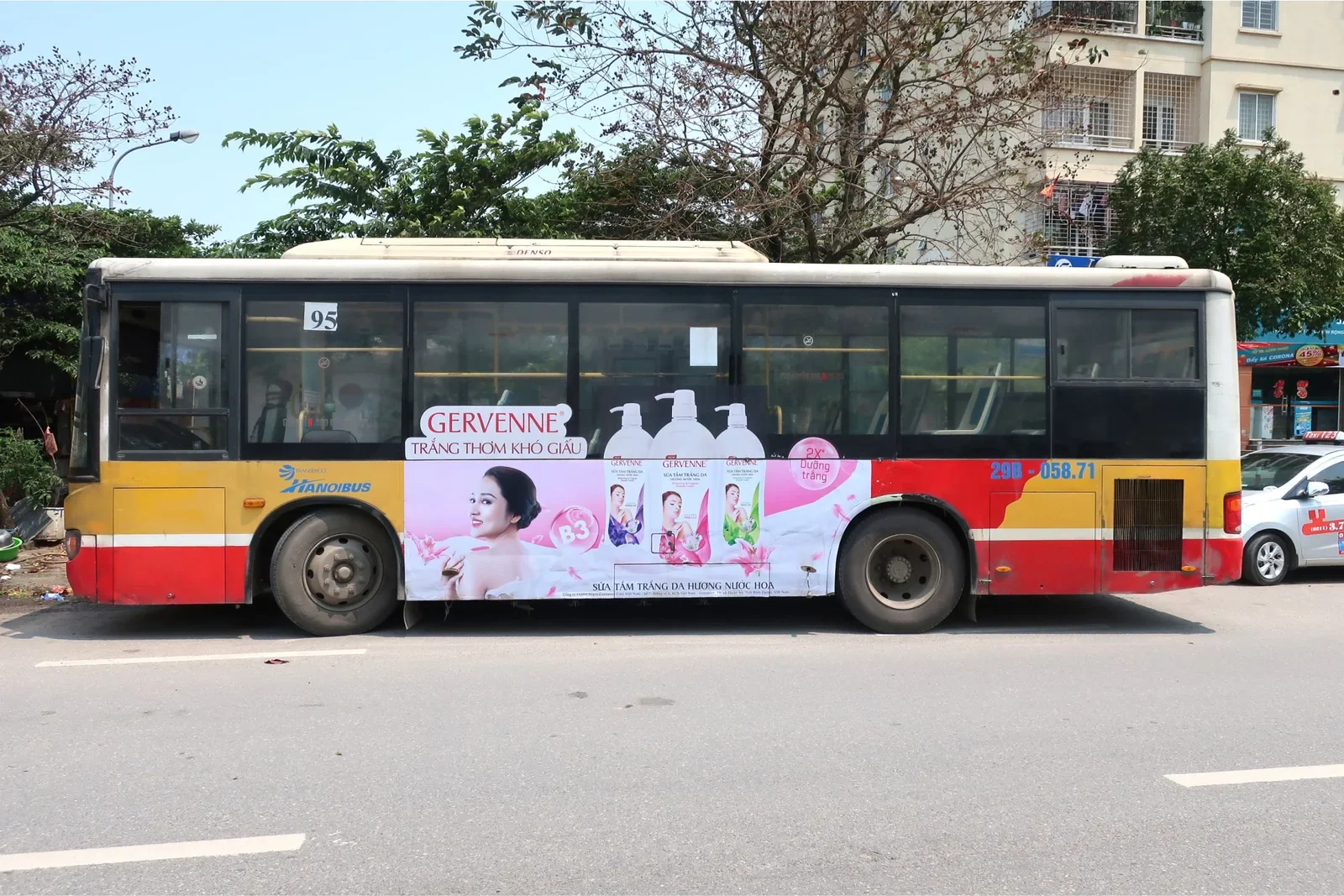 Gervenne — Bus branding