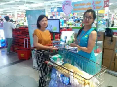 Laurier — Demo và sampling tại siêu thị