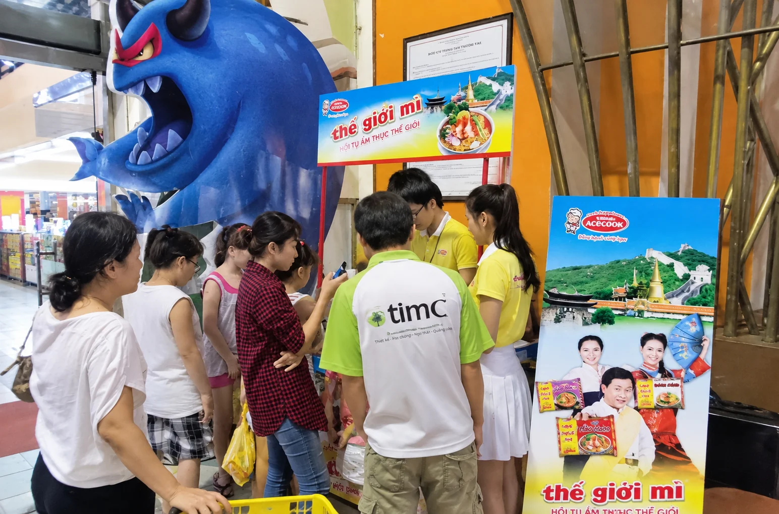 Acecook — Khách hàng trải nghiệm và tìm hiểu sản phẩm